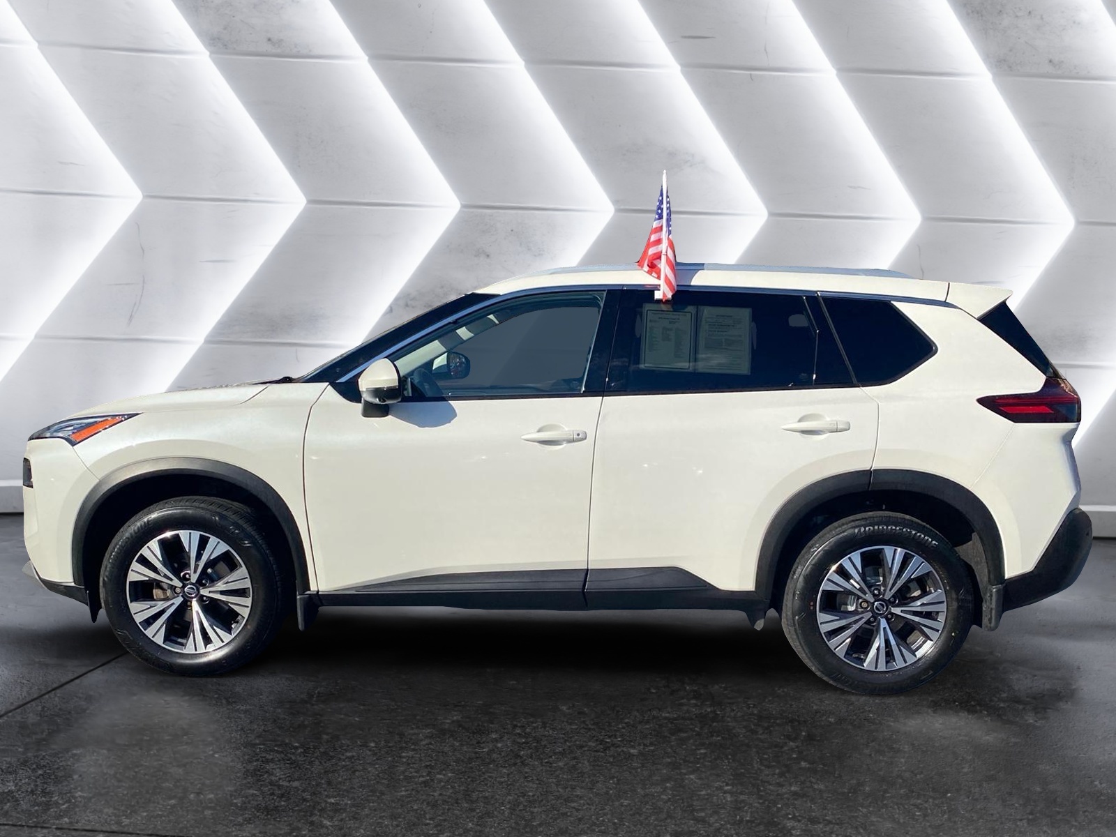 2021 Nissan Rogue SV 4