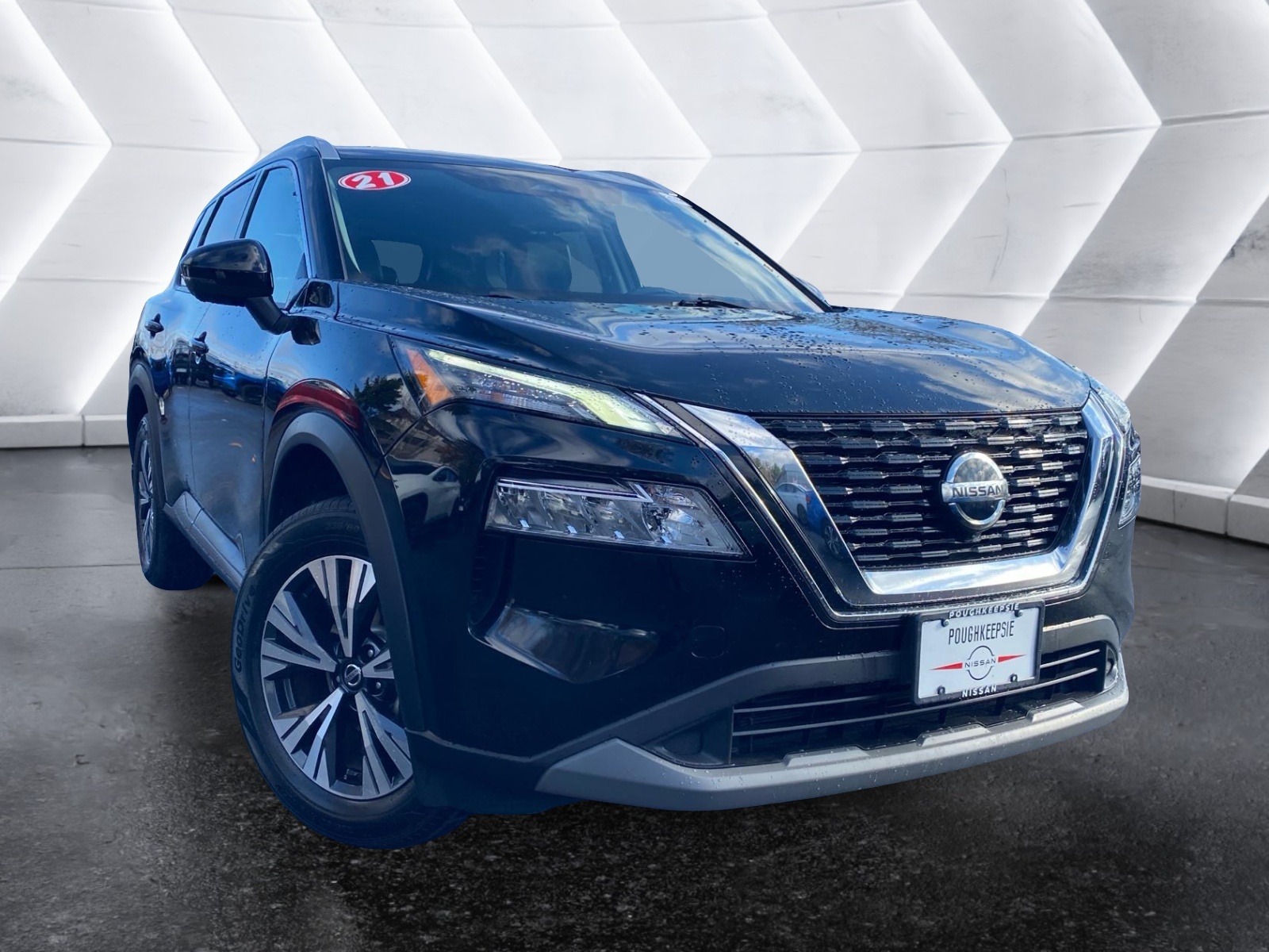 2021 Nissan Rogue SV 1