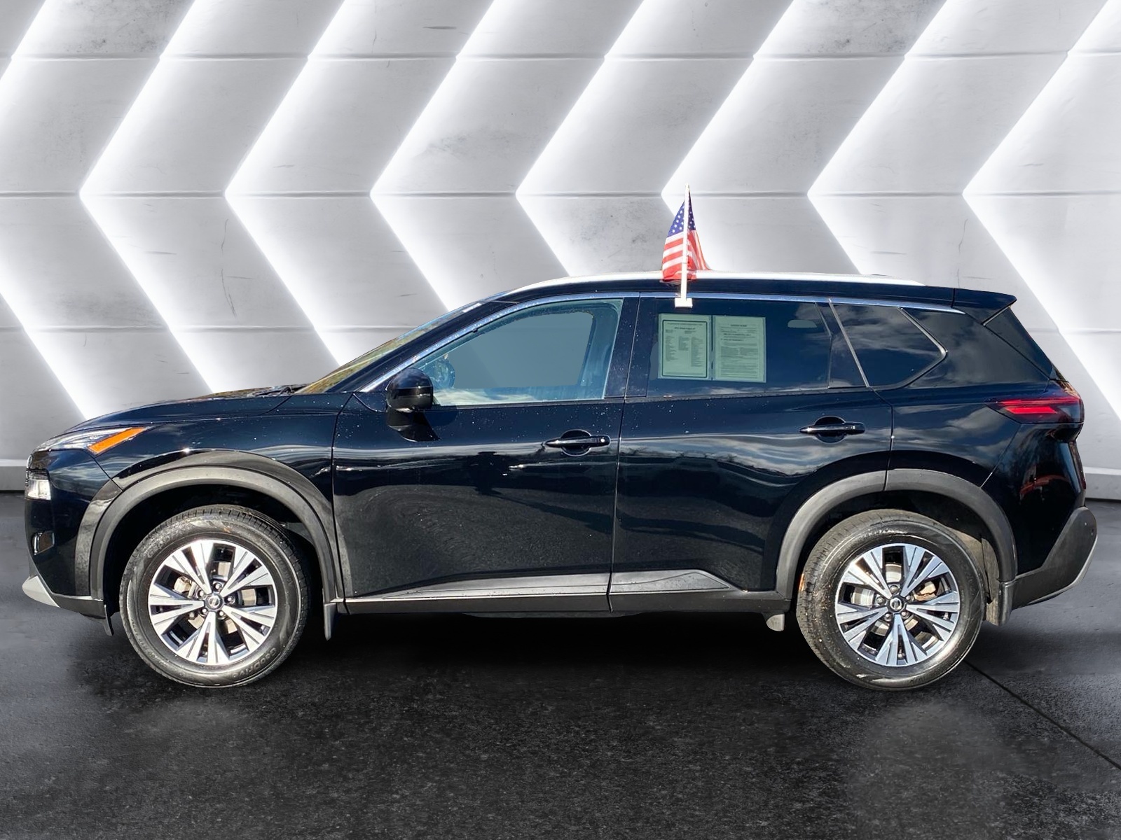 2021 Nissan Rogue SV 4