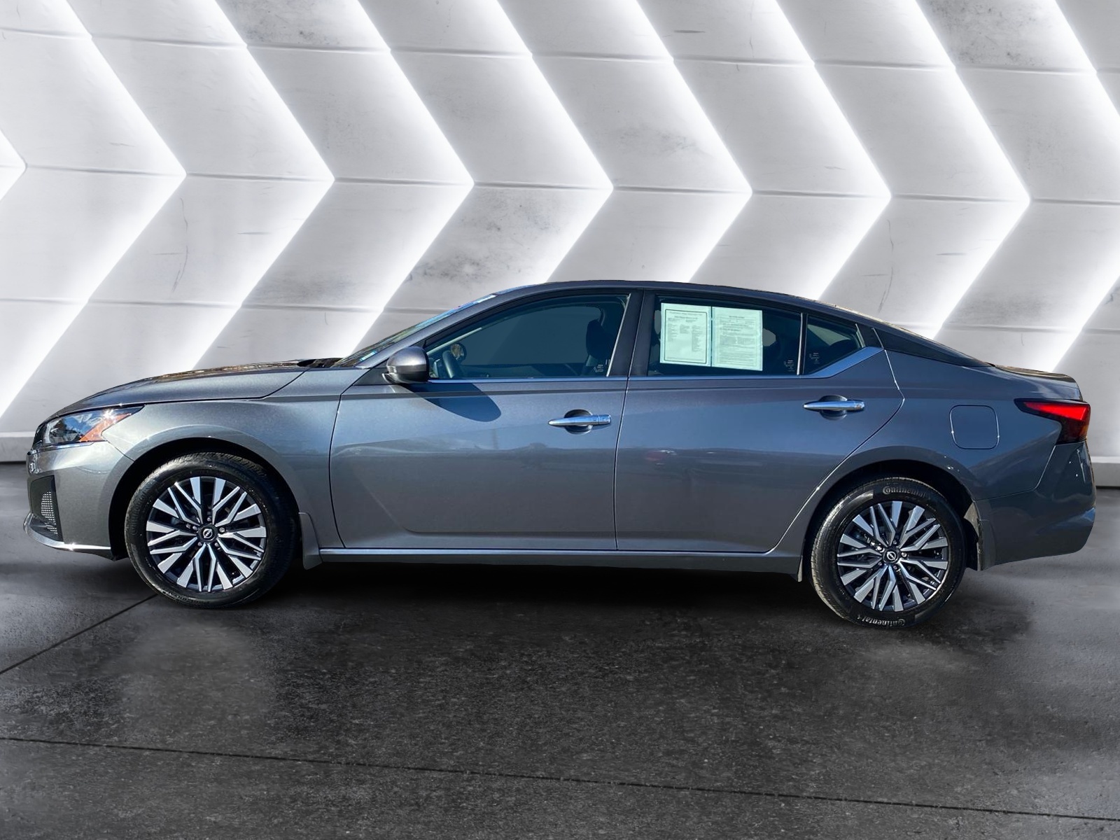 2023 Nissan Altima 2.5 SV 4