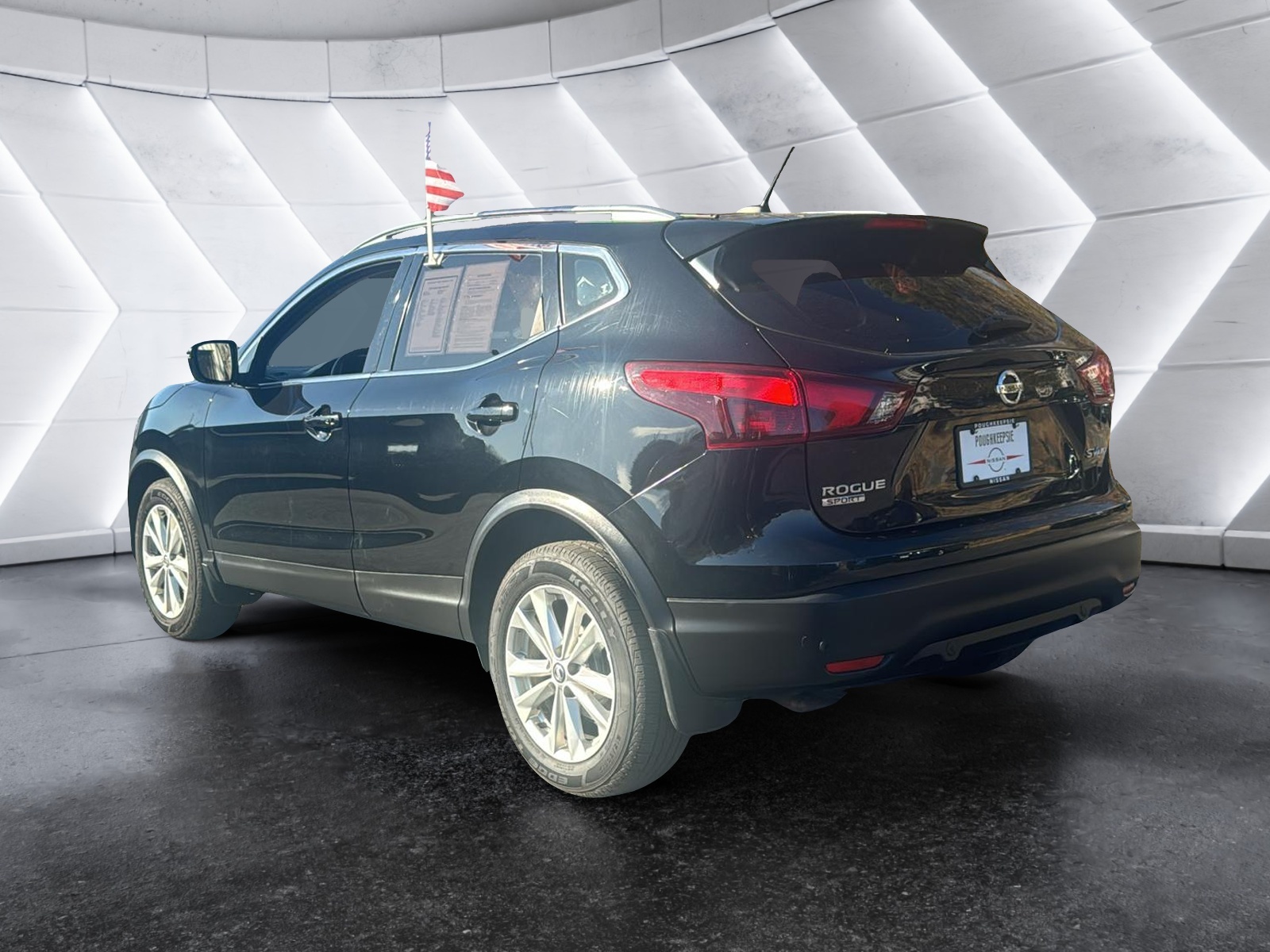 2019 Nissan Rogue Sport SV 4