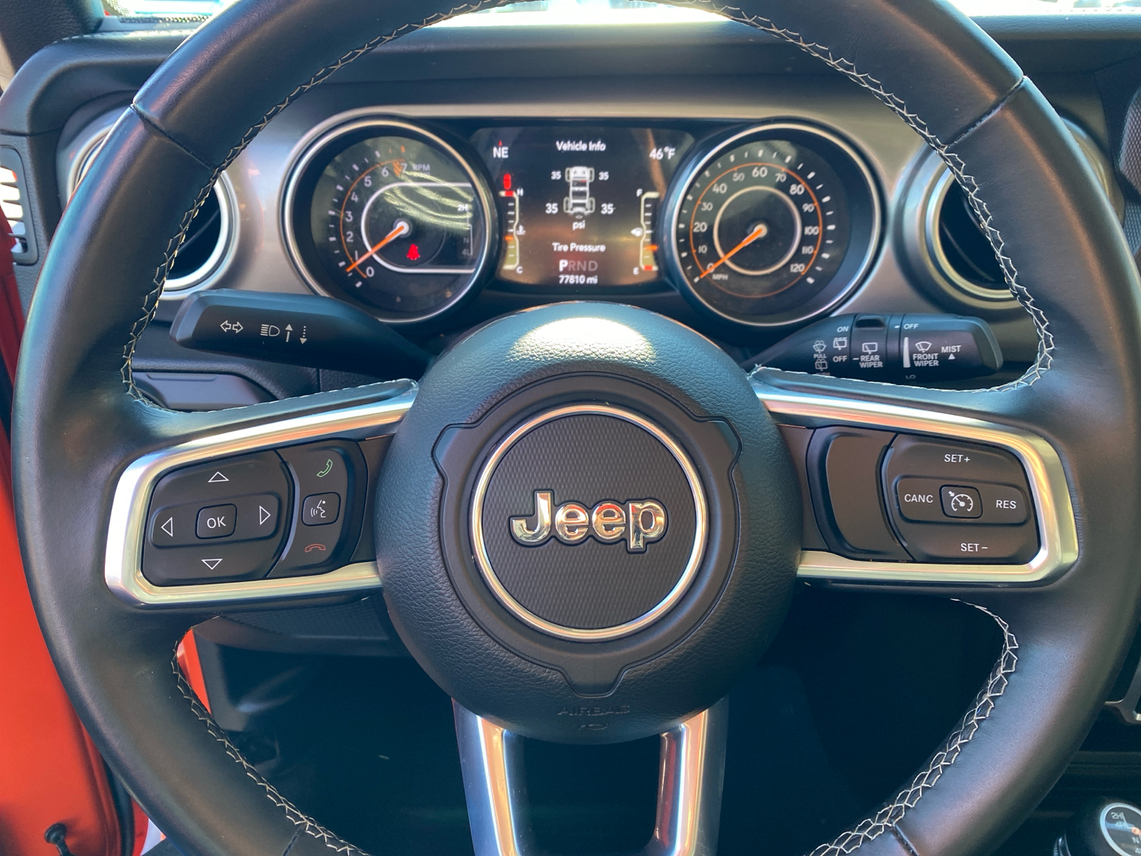 2018 Jeep Wrangler Unlimited Sahara 13