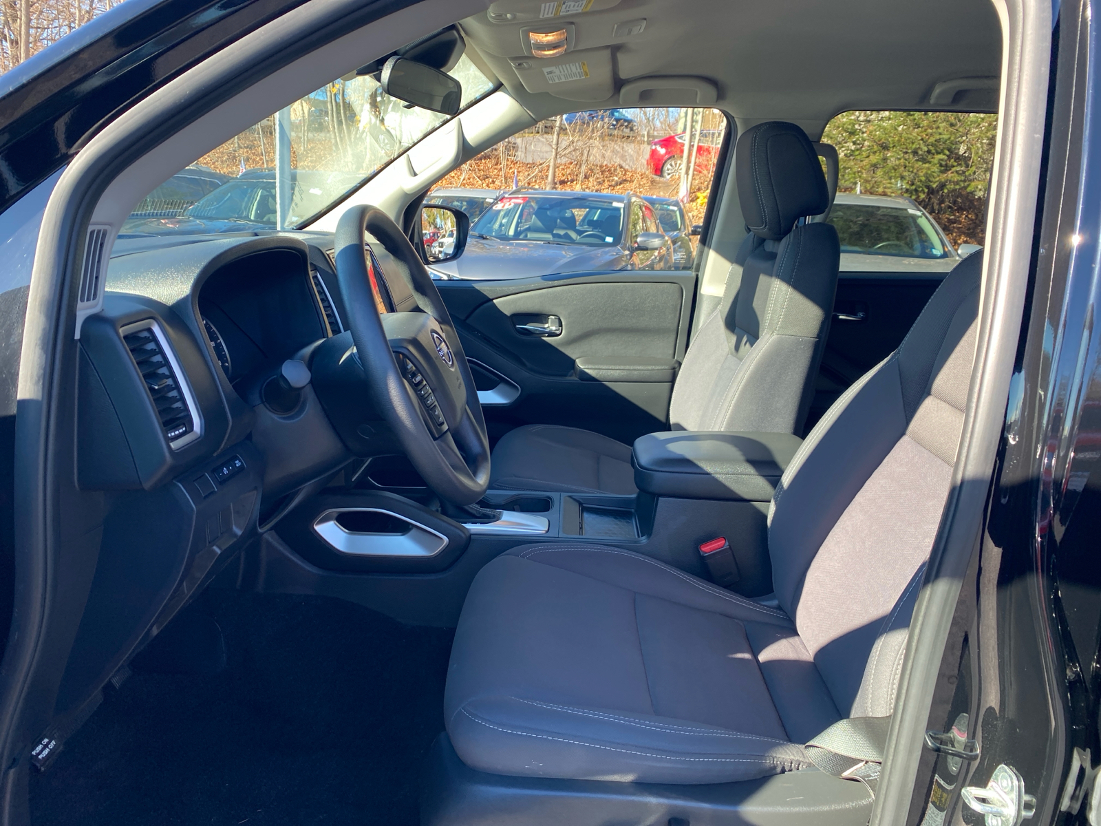 2023 Nissan Frontier SV 21