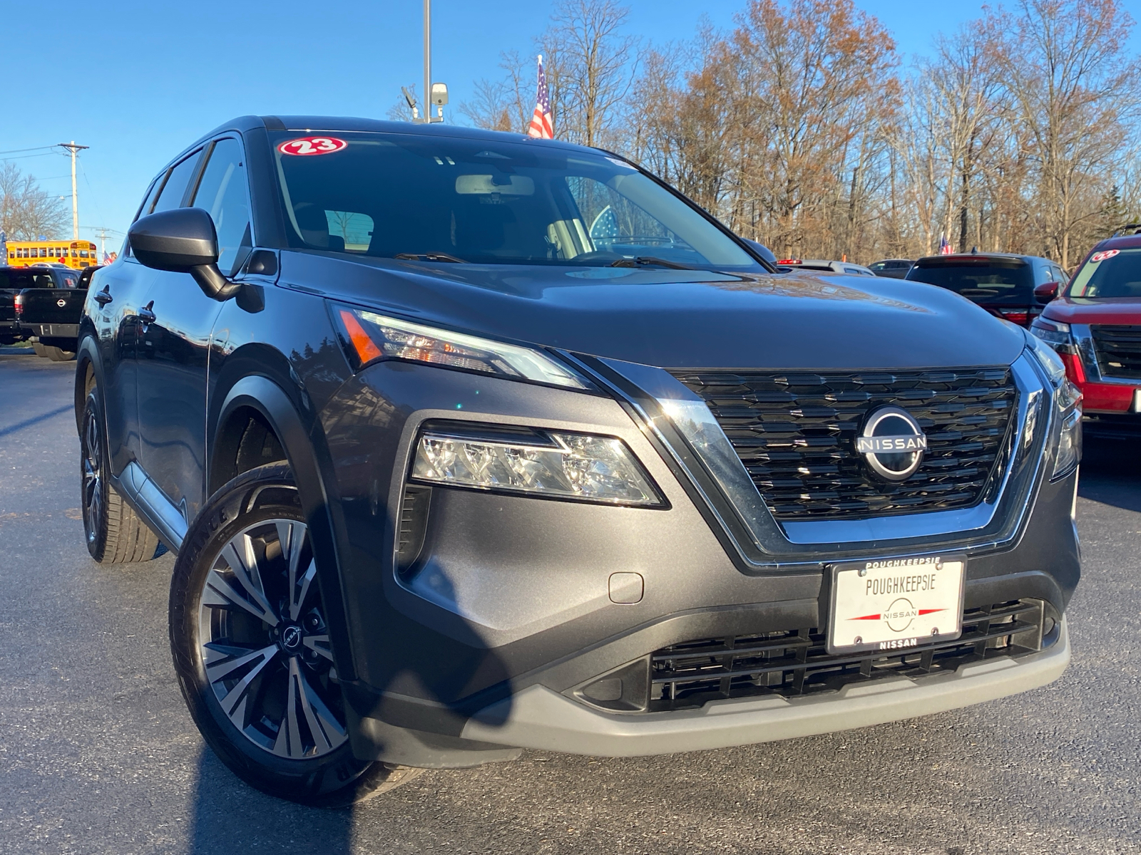 2023 Nissan Rogue SV 1