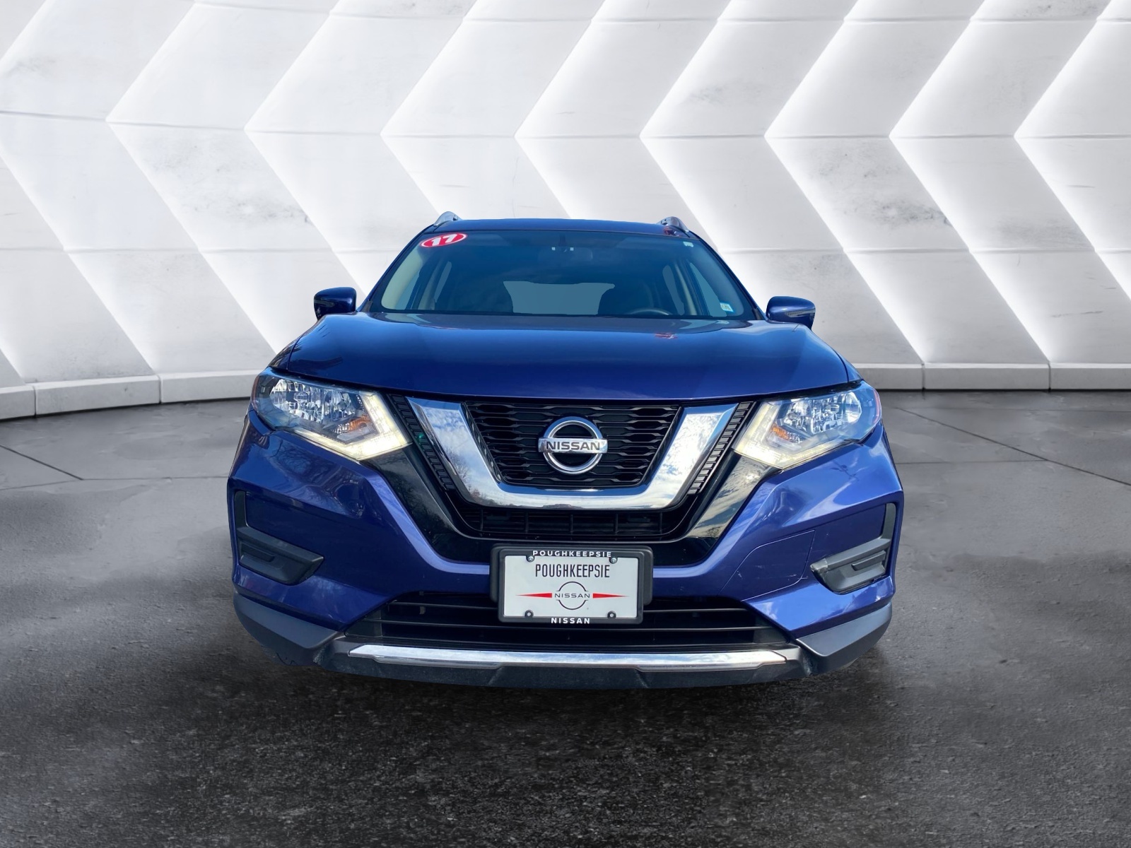 2017 Nissan Rogue SV 2