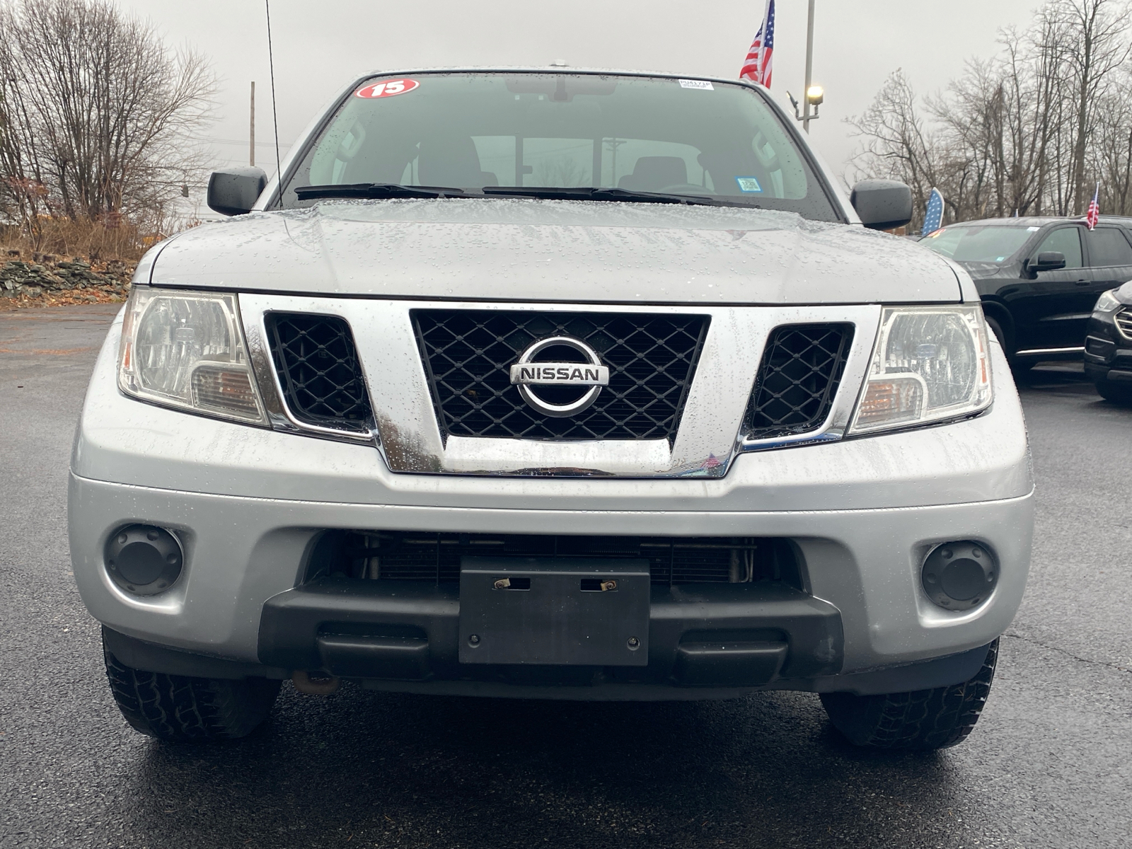 2015 Nissan Frontier SV 2