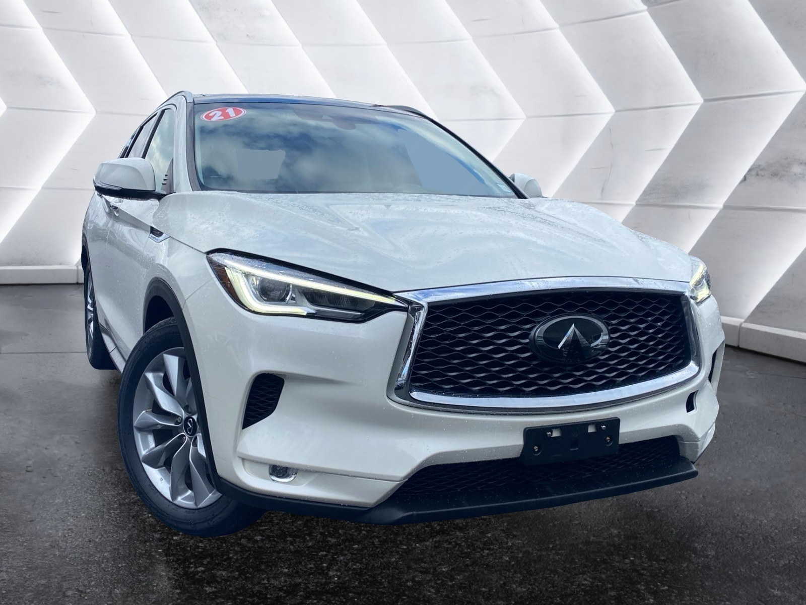 2021 INFINITI QX50 LUXE 1