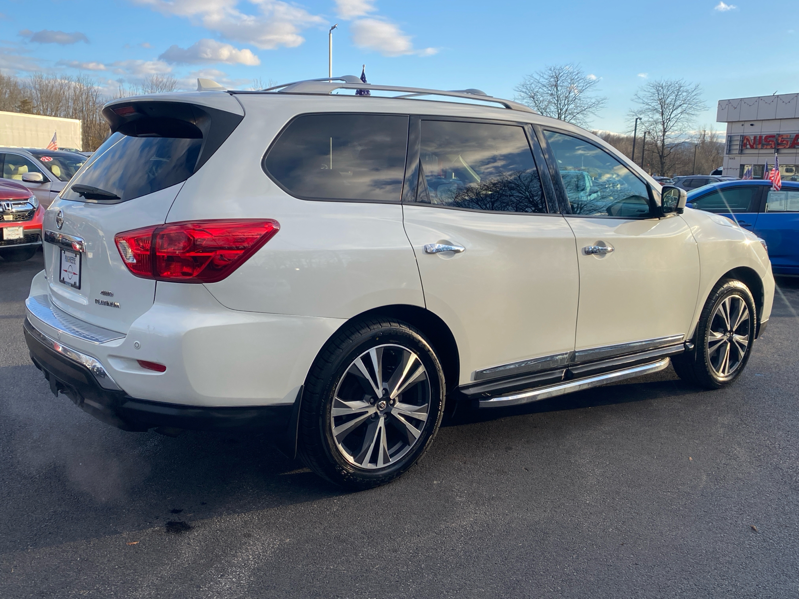 2020 Nissan Pathfinder Platinum 7