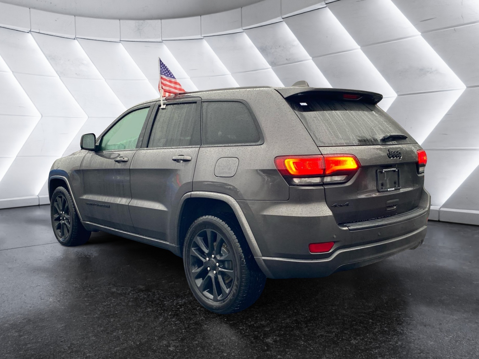 2019 Jeep Grand Cherokee Altitude 5