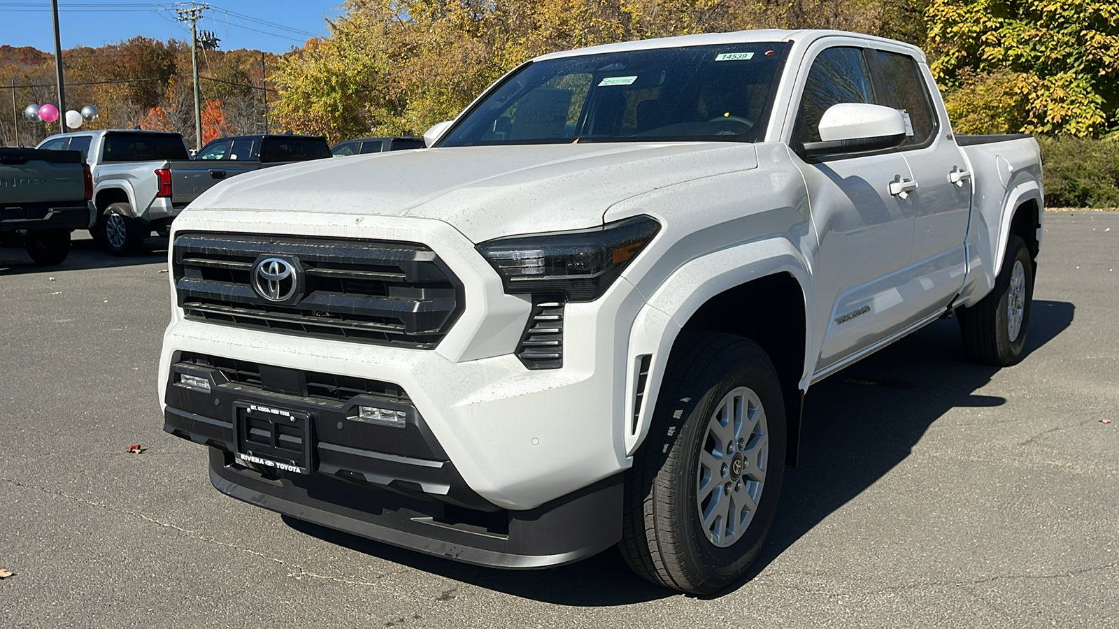 2024 Toyota Tacoma SR5 3