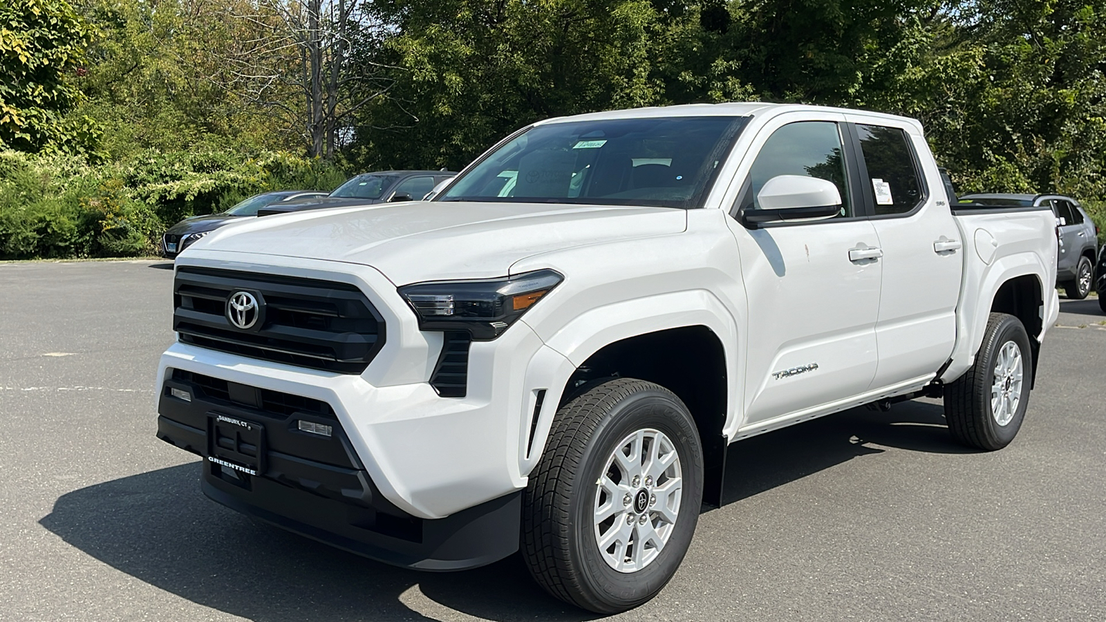 2024 Toyota Tacoma SR5 3