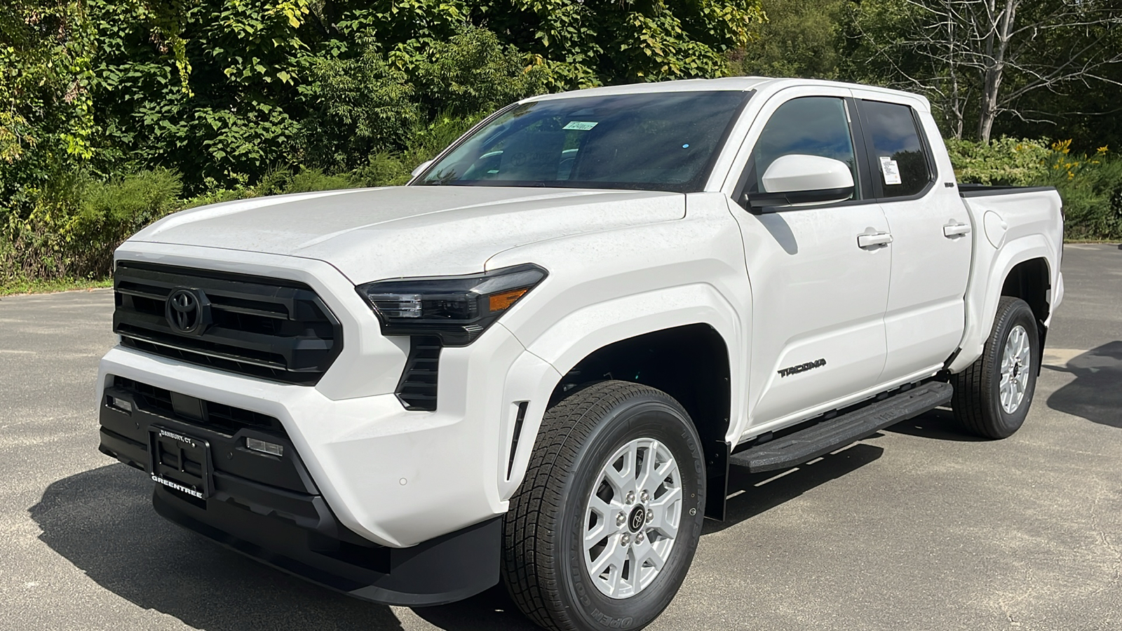 2024 Toyota Tacoma SR5 3