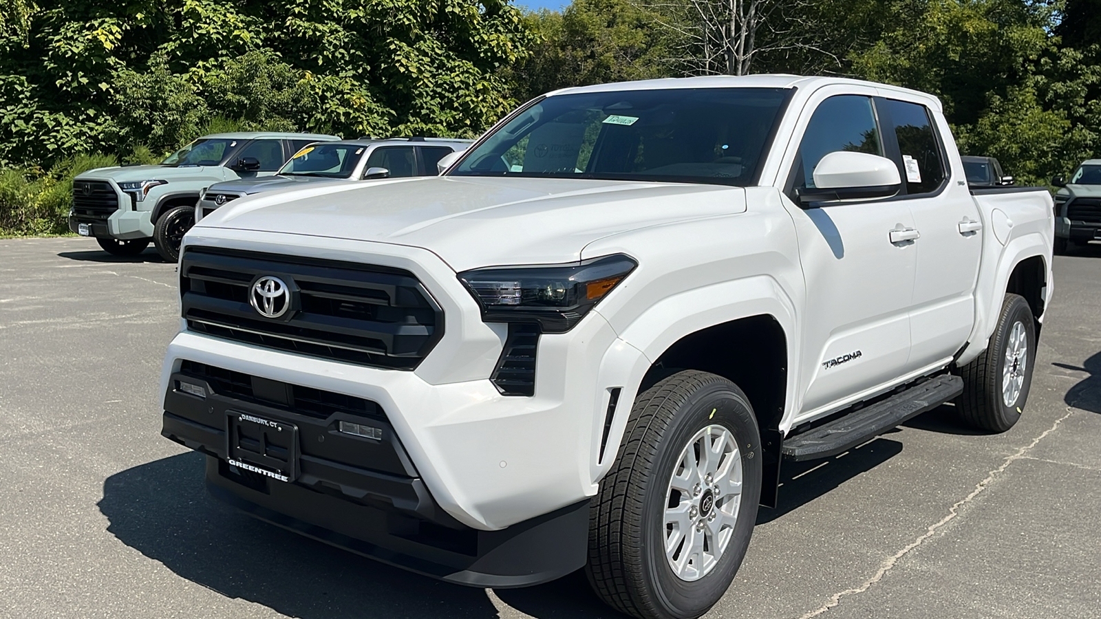 2024 Toyota Tacoma SR5 3