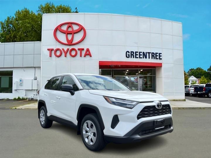 2024 Toyota RAV4 LE 1