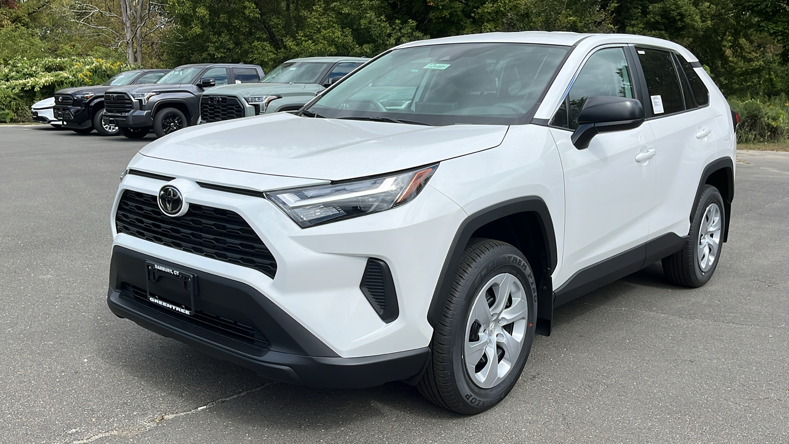 2024 Toyota RAV4 LE 3