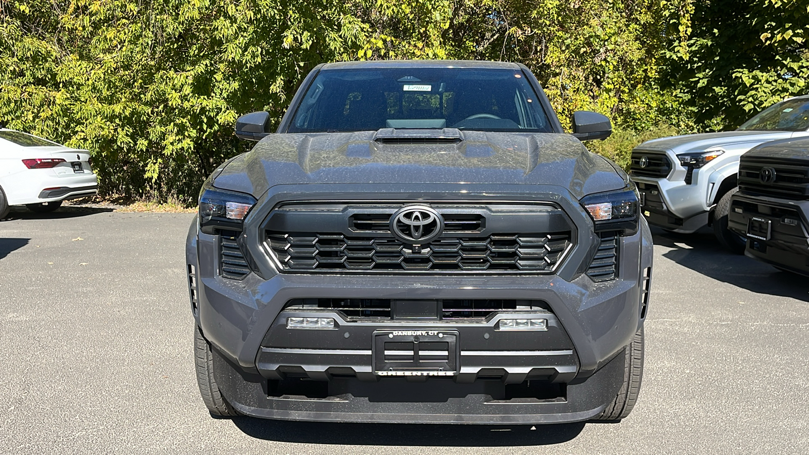 2024 Toyota Tacoma TRD Sport 2