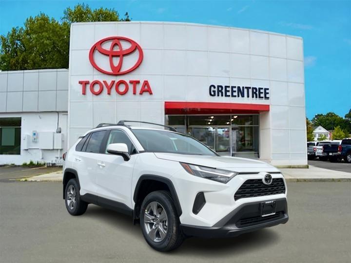 2024 Toyota RAV4 XLE 1