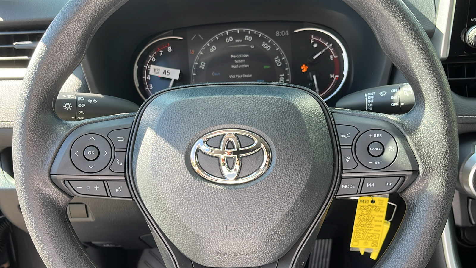 2024 Toyota RAV4 LE 8