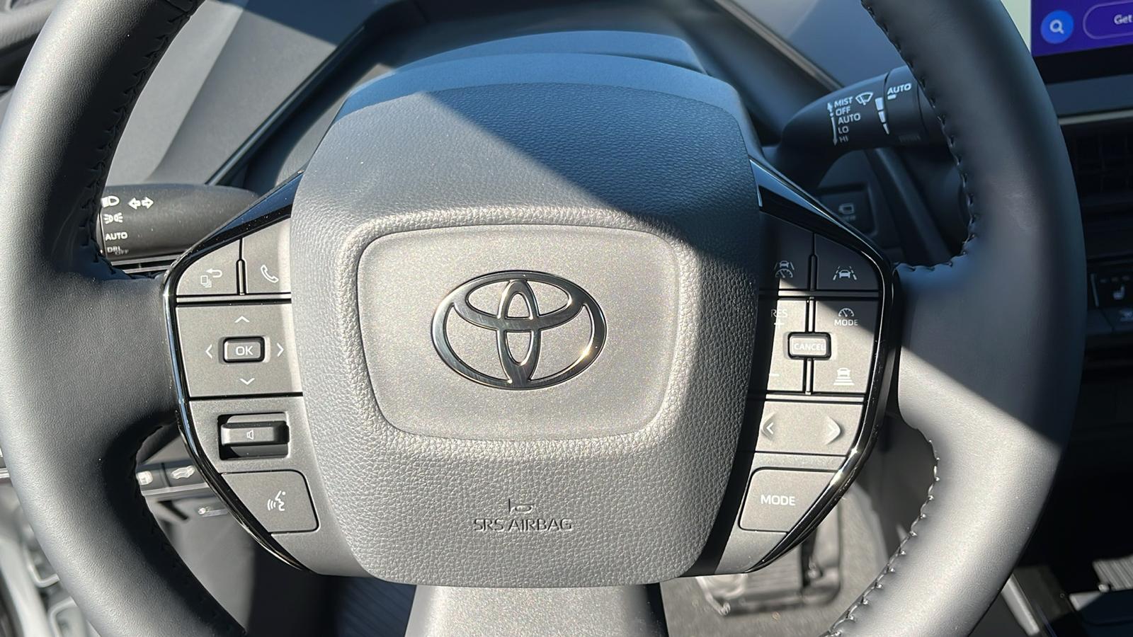 2024 Toyota Prius Limited 8