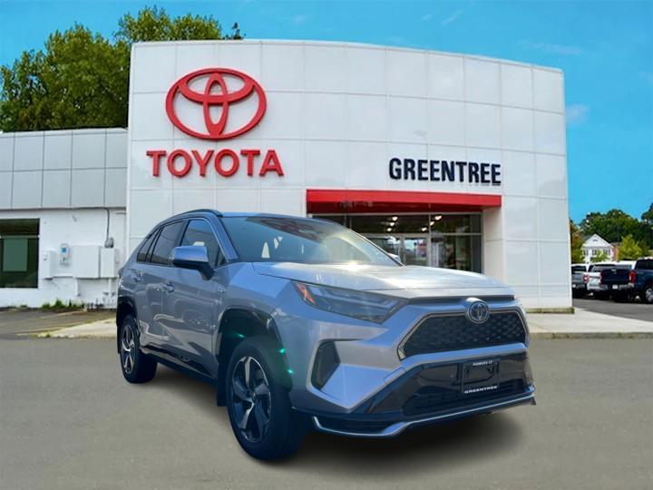 2024 Toyota RAV4 Prime SE 1