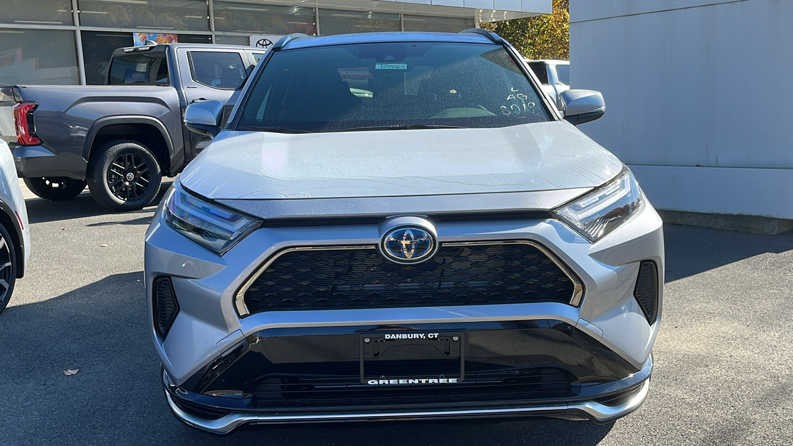 2024 Toyota RAV4 Prime SE 2