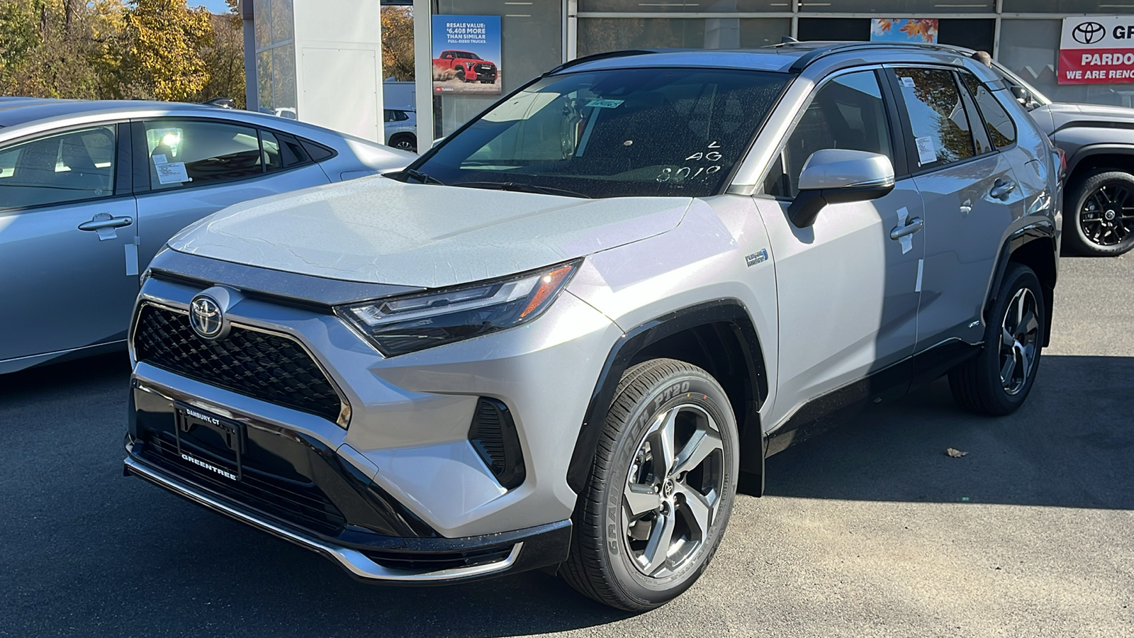 2024 Toyota RAV4 Prime SE 3