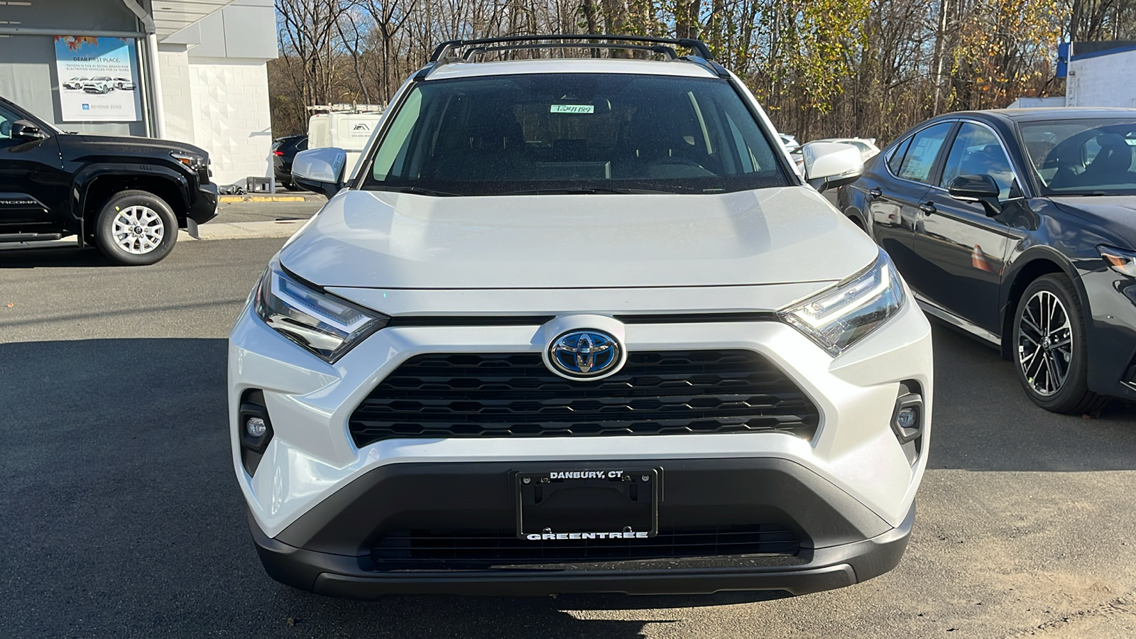 2024 Toyota RAV4 Hybrid XLE Premium 2