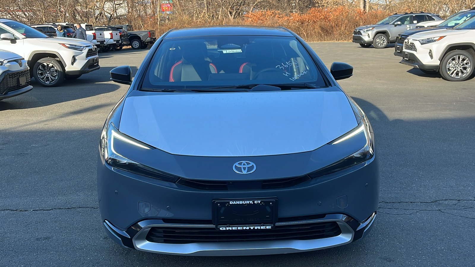 2024 Toyota Prius Prime XSE Premium 2