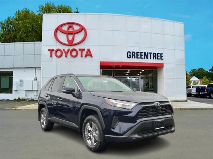 2025 Toyota RAV4 XLE 1