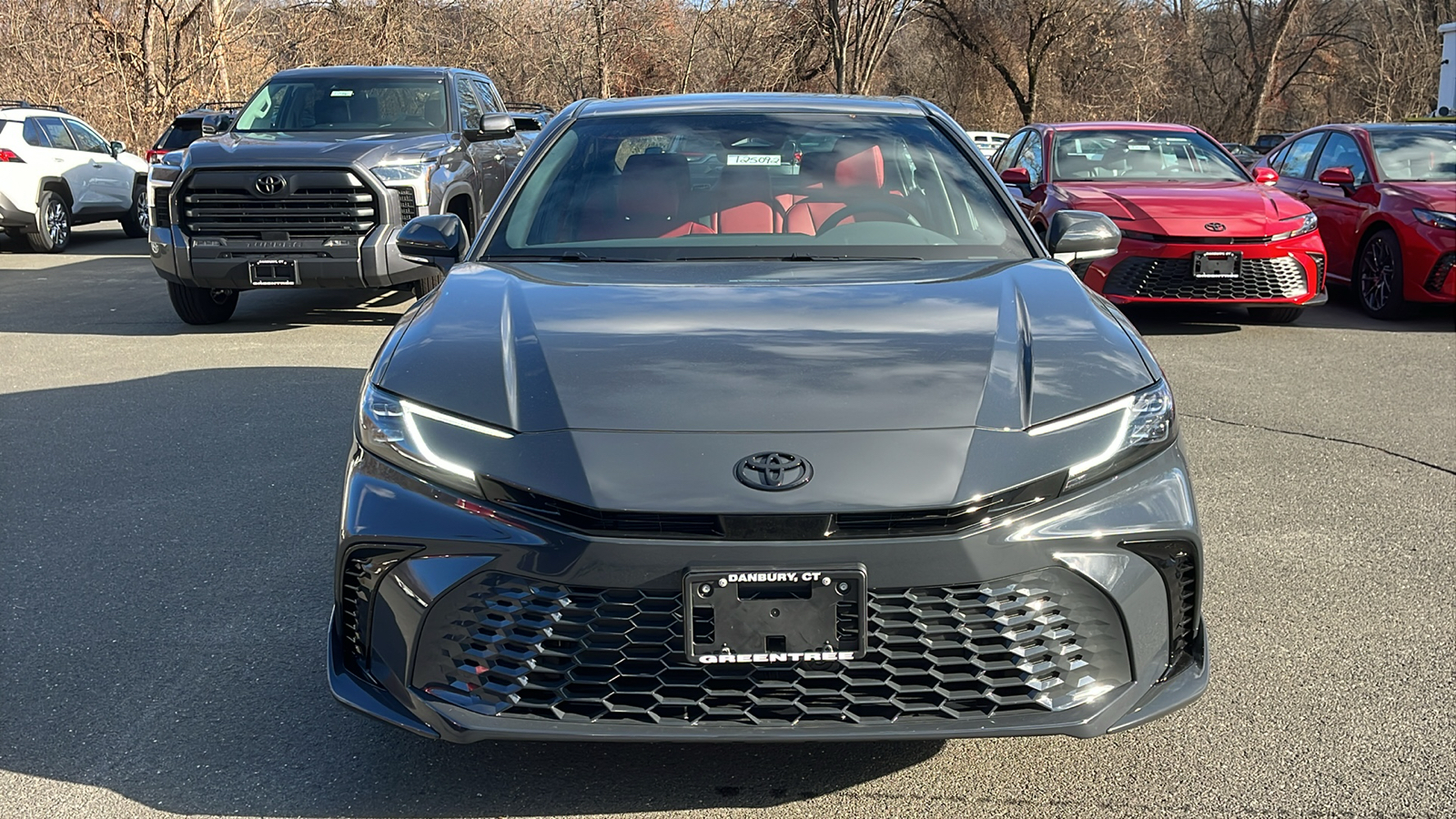 2025 Toyota Camry XSE 2