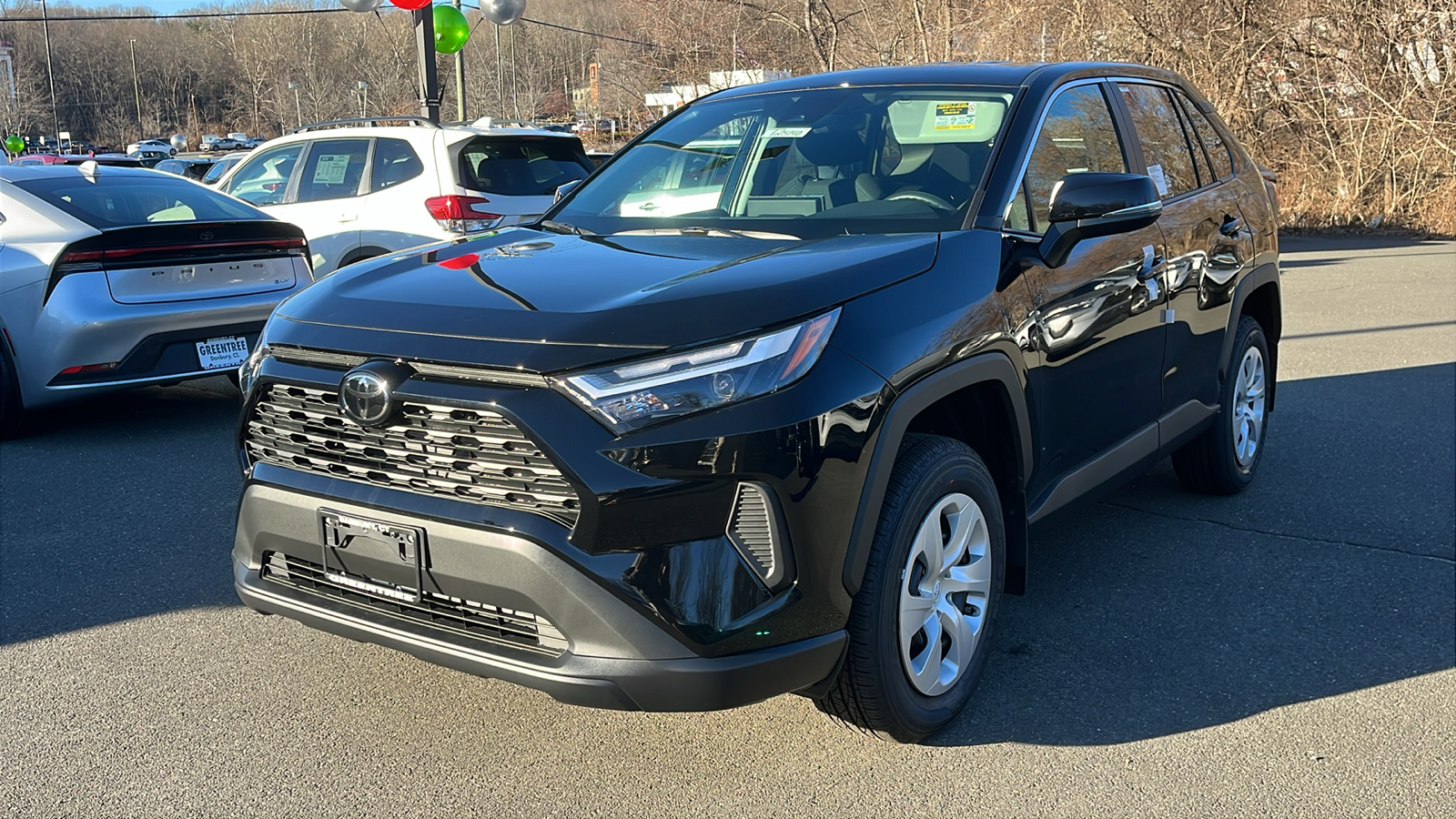 2025 Toyota RAV4 LE 3