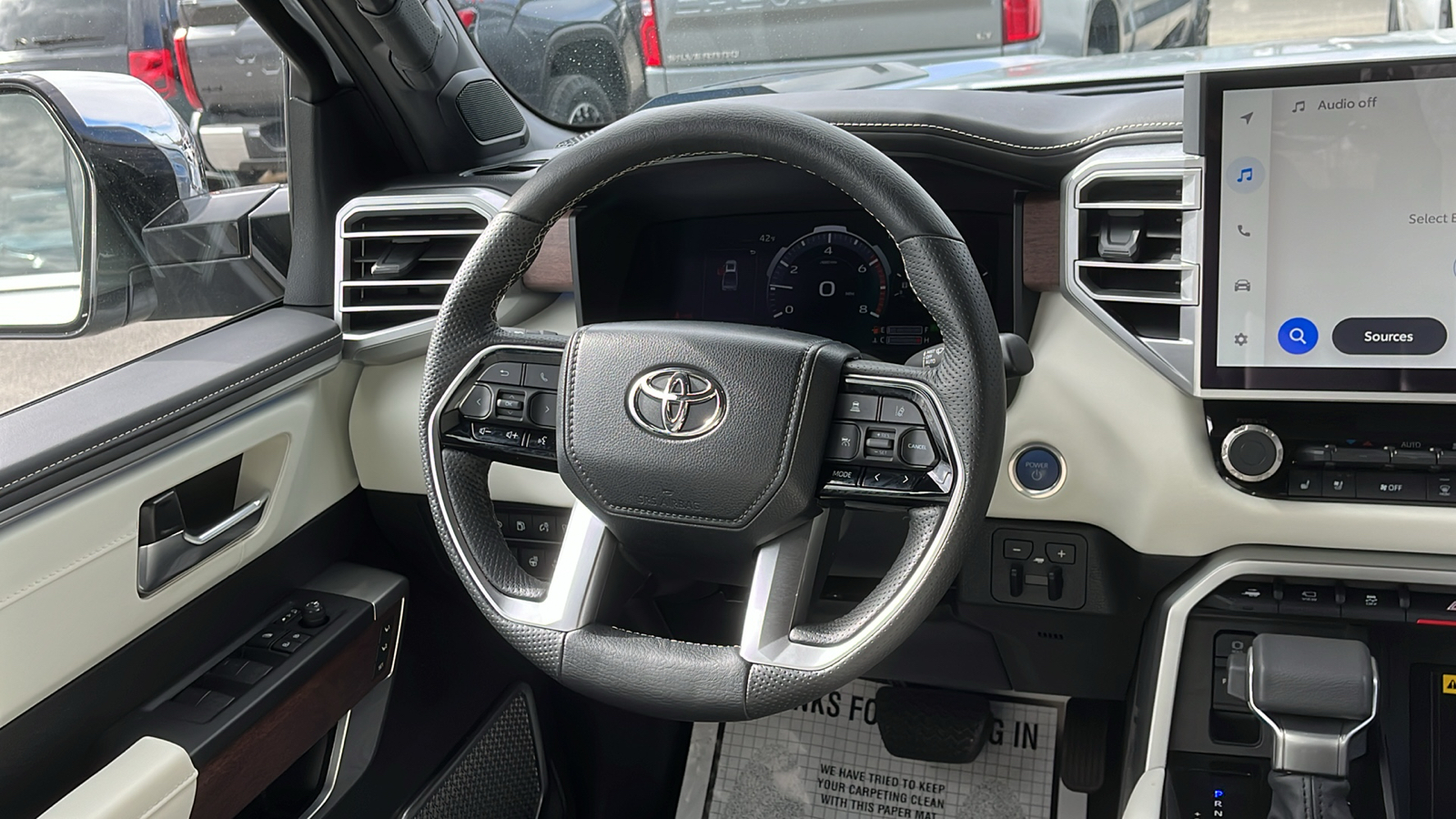 2023 Toyota Tundra Hybrid Capstone 24