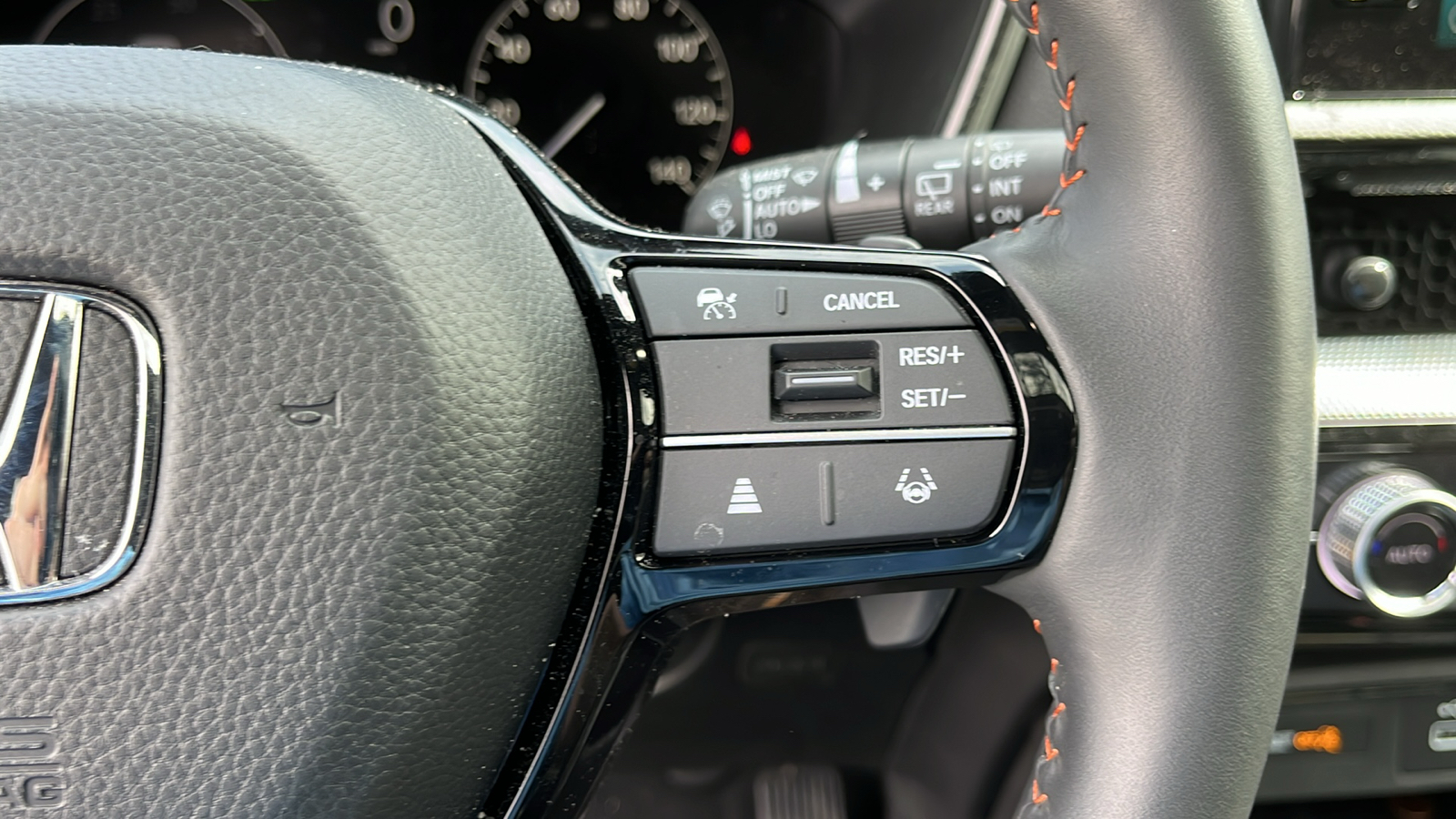 2023 Honda CR-V Hybrid Sport Touring 16