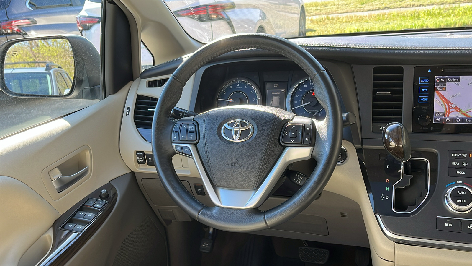 2017 Toyota Sienna XLE Premium 20