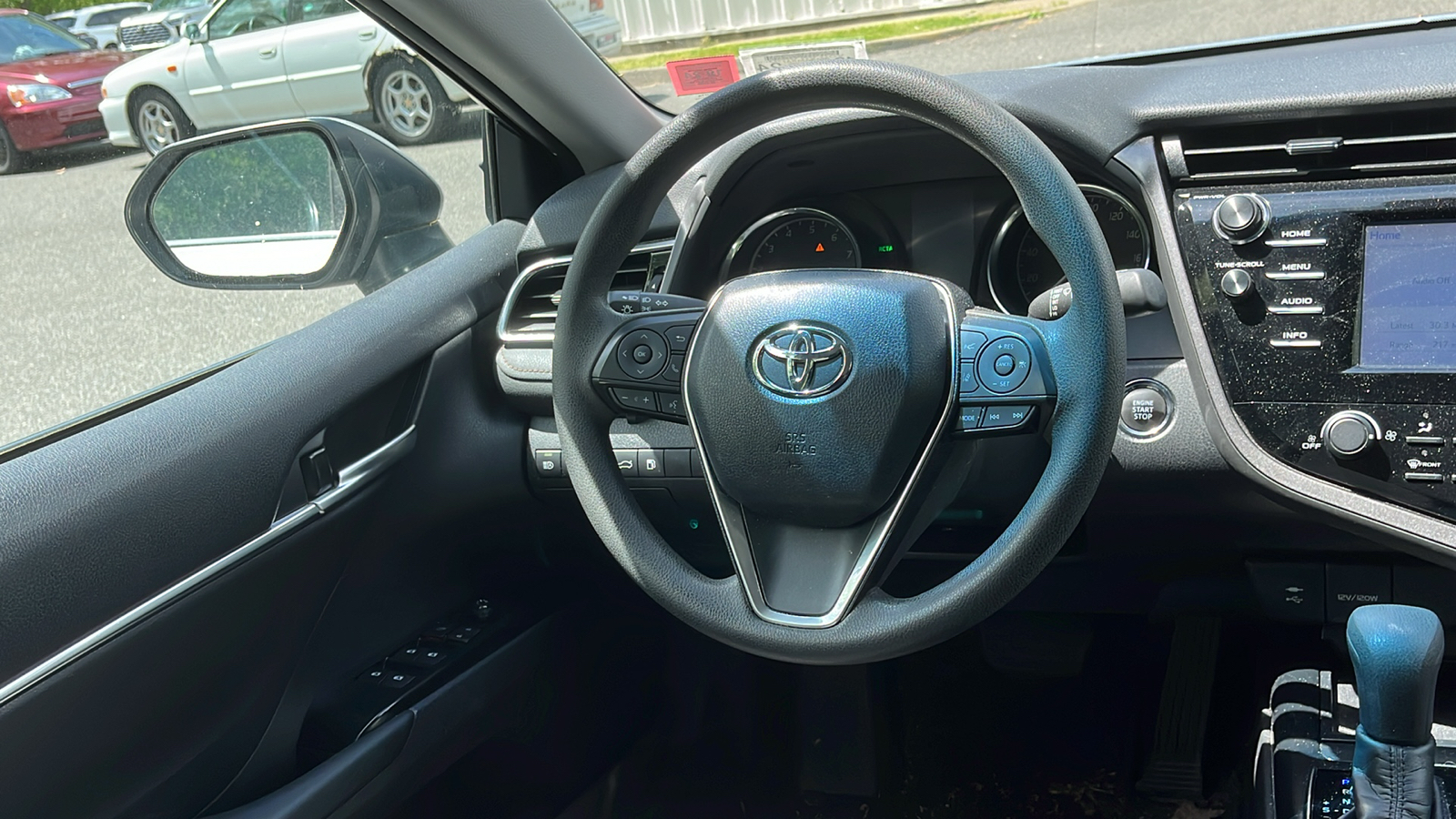 2018 Toyota Camry L 23