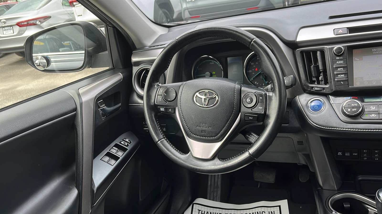 2018 Toyota RAV4 Hybrid XLE 24