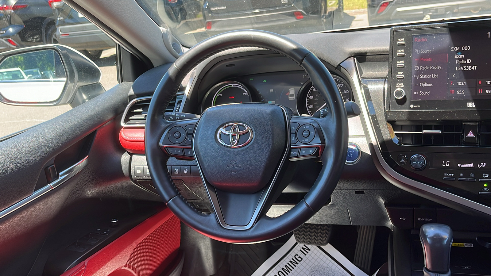 2022 Toyota Camry Hybrid XSE 24