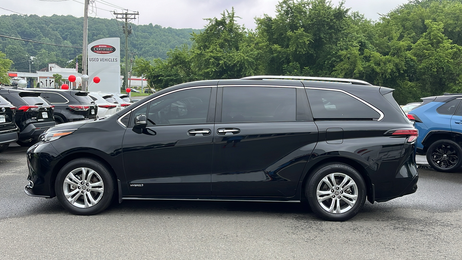 2021 Toyota Sienna Platinum 9