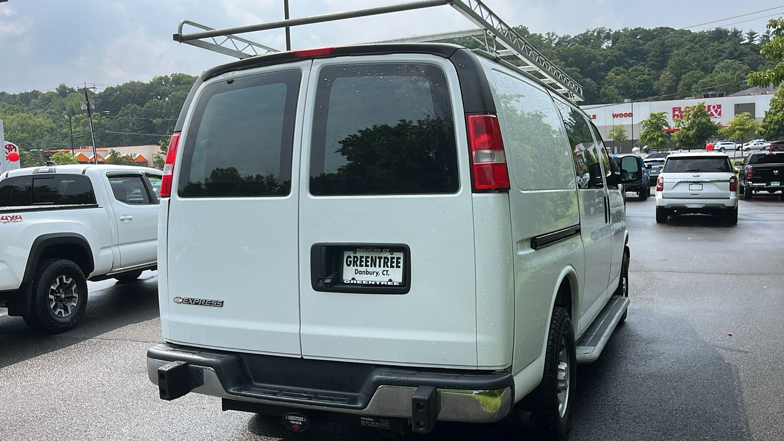 2019 Chevrolet Express 2500 Work Van 5