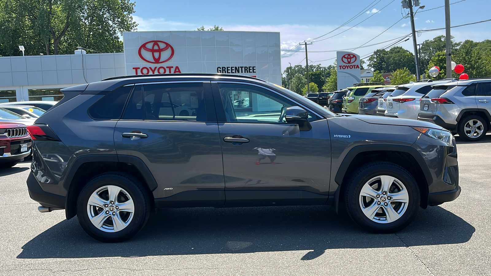 2021 Toyota RAV4 Hybrid XLE 5