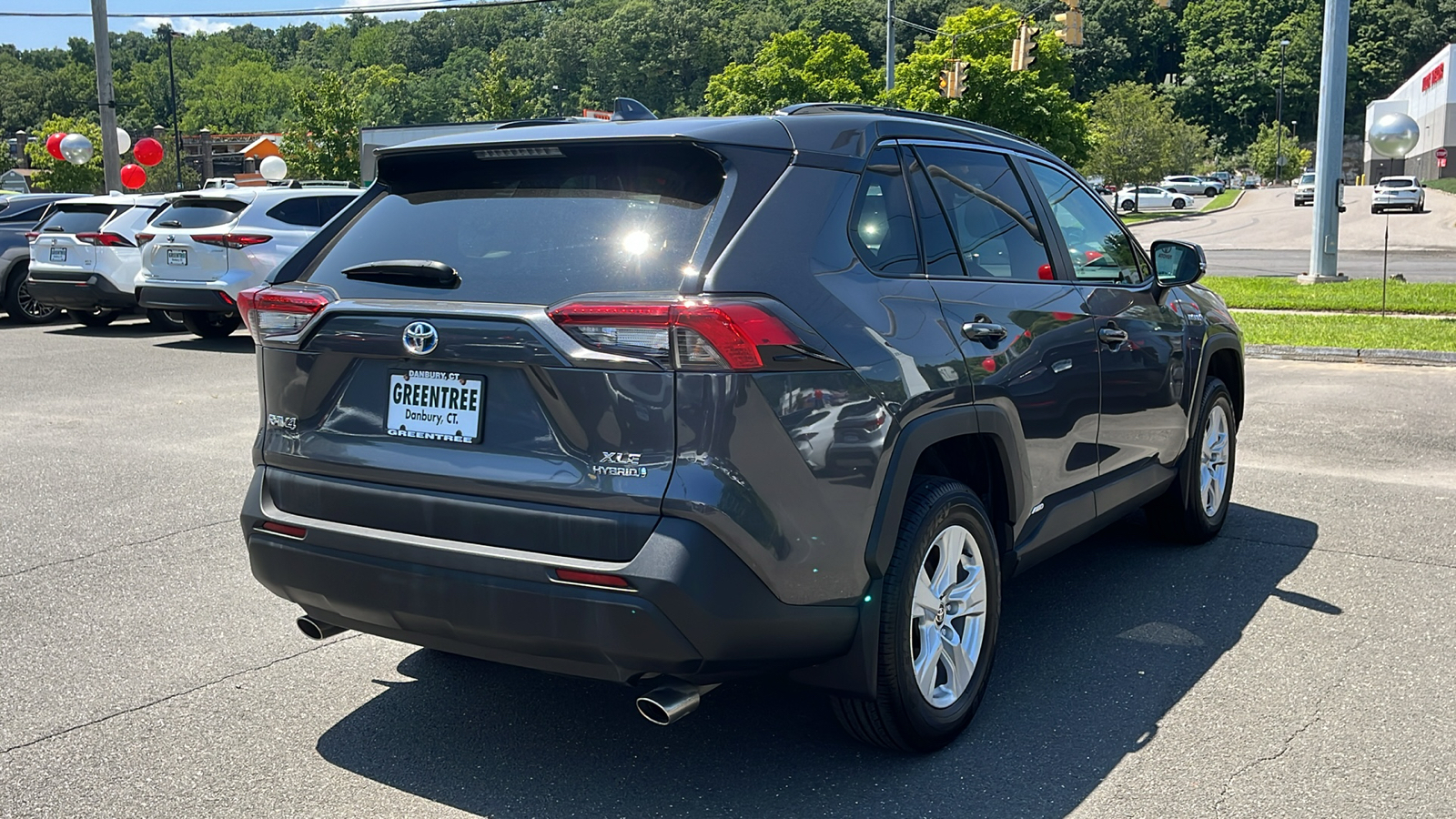 2021 Toyota RAV4 Hybrid XLE 6