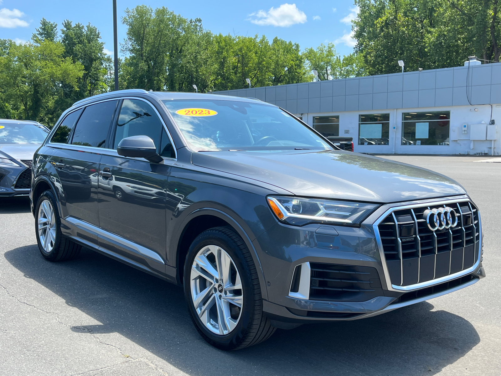 2023 Audi Q7 55 Premium Plus 2