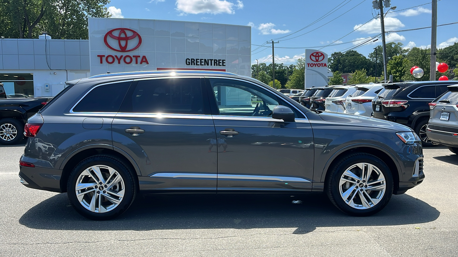 2023 Audi Q7 55 Premium Plus 5