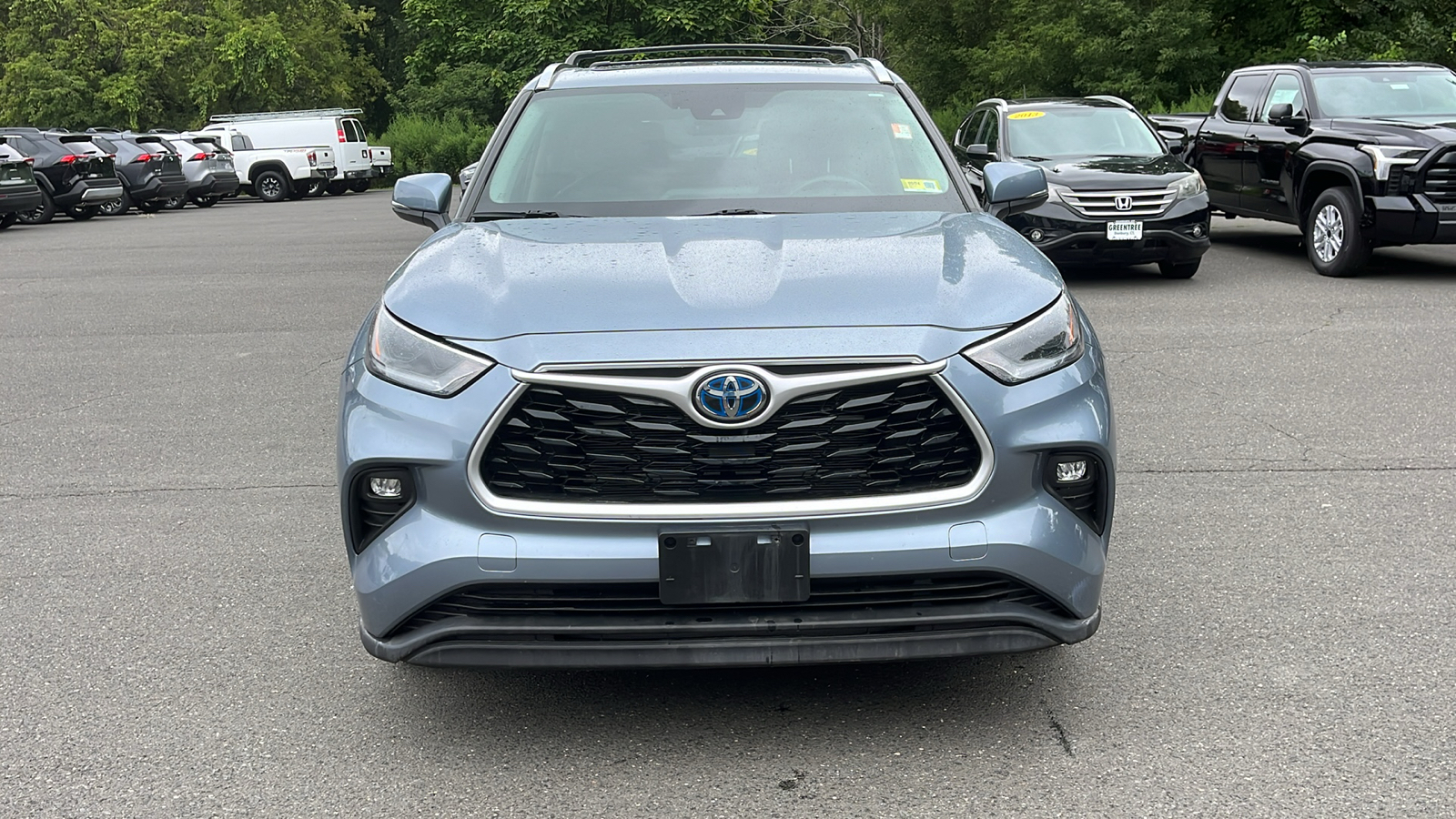 2021 Toyota Highlander Hybrid XLE 3