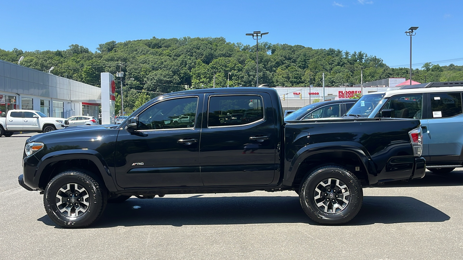 2020 Toyota Tacoma  8