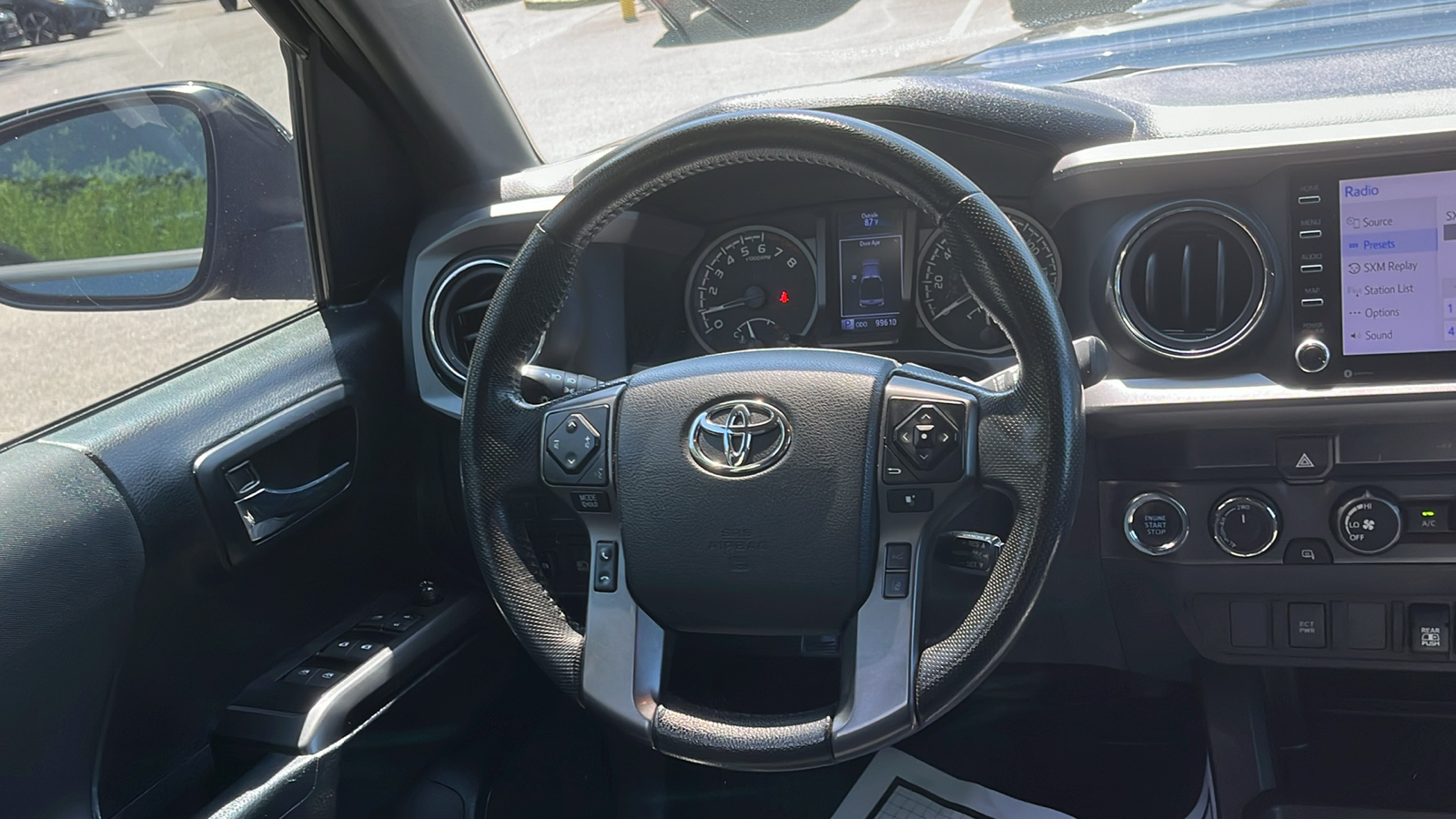 2020 Toyota Tacoma  23