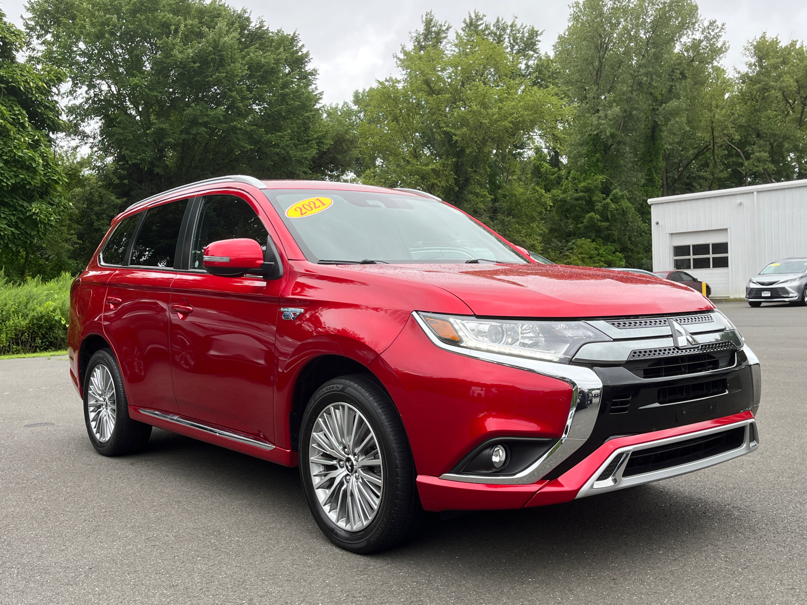 2021 Mitsubishi Outlander PHEV SEL 2