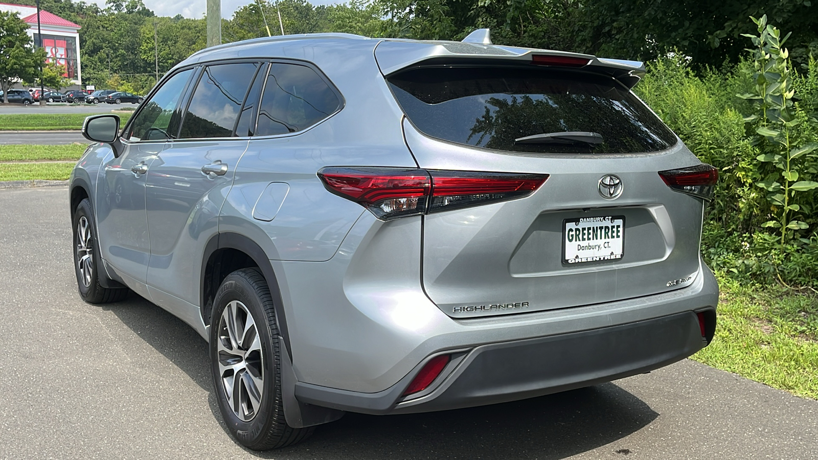 2022 Toyota Highlander XLE 6