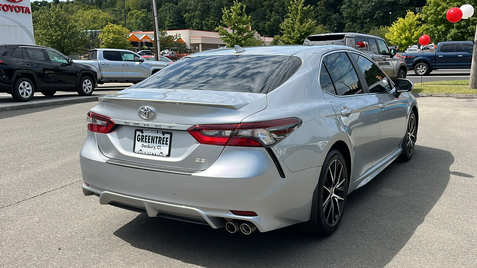 2021 Toyota Camry SE 6