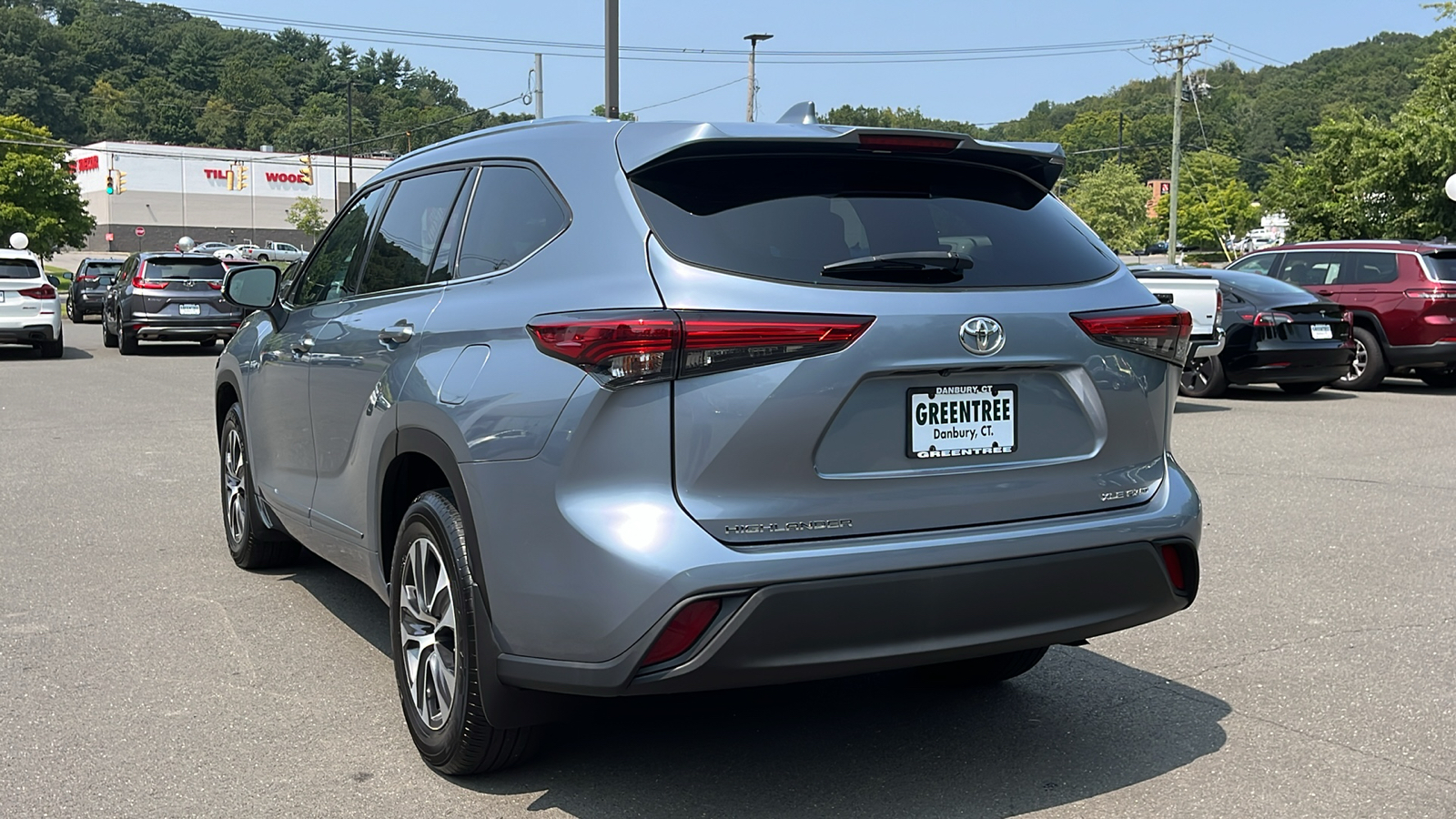 2021 Toyota Highlander XLE 8